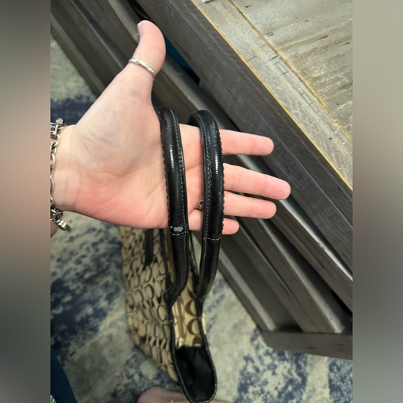 Coach signature large brown Zippered Tote/Handbag Canvas And Leather - Picture 7 of 12